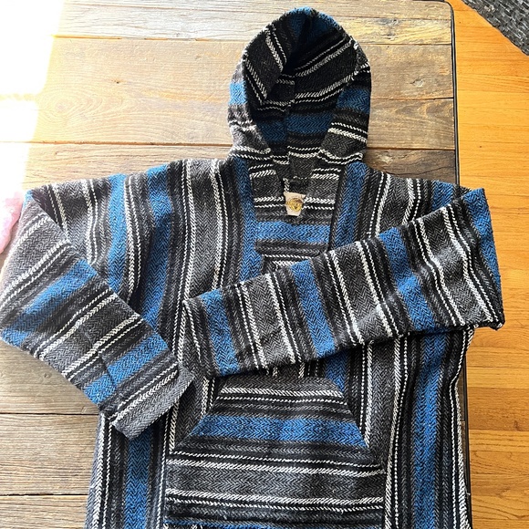 Earth Ragz Other - Earth Rags Baja Hoodie | Size L
